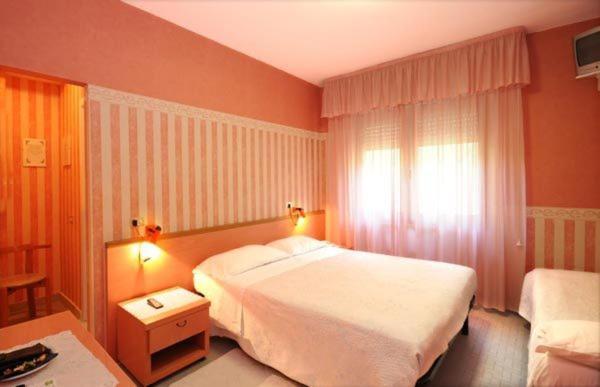 Hotel Manuela Cinquale Bilik gambar