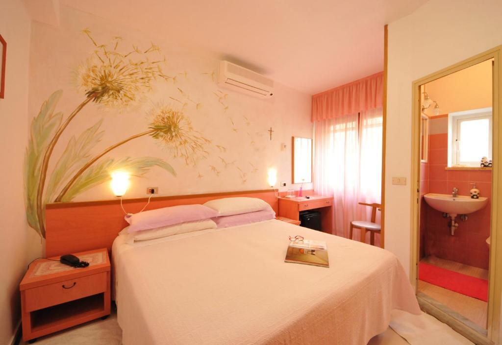 Hotel Manuela Cinquale Bilik gambar